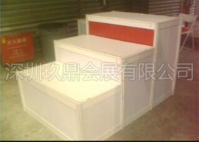 階梯型展臺(tái)6.jpg